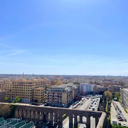 Loft Pantanella Porta Maggiore Tenth Flor Great View شقة روما